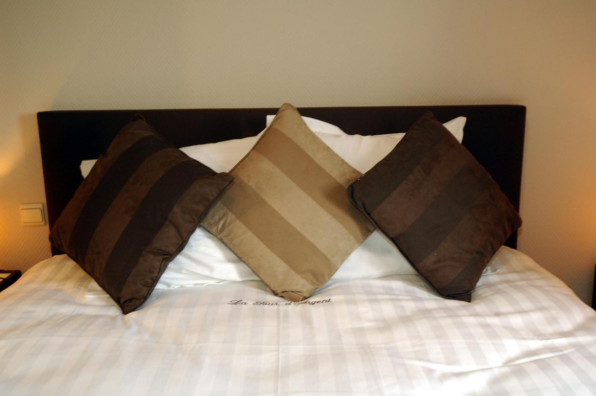 Hotel Le Saint Loup Gembloux Ngoại thất bức ảnh