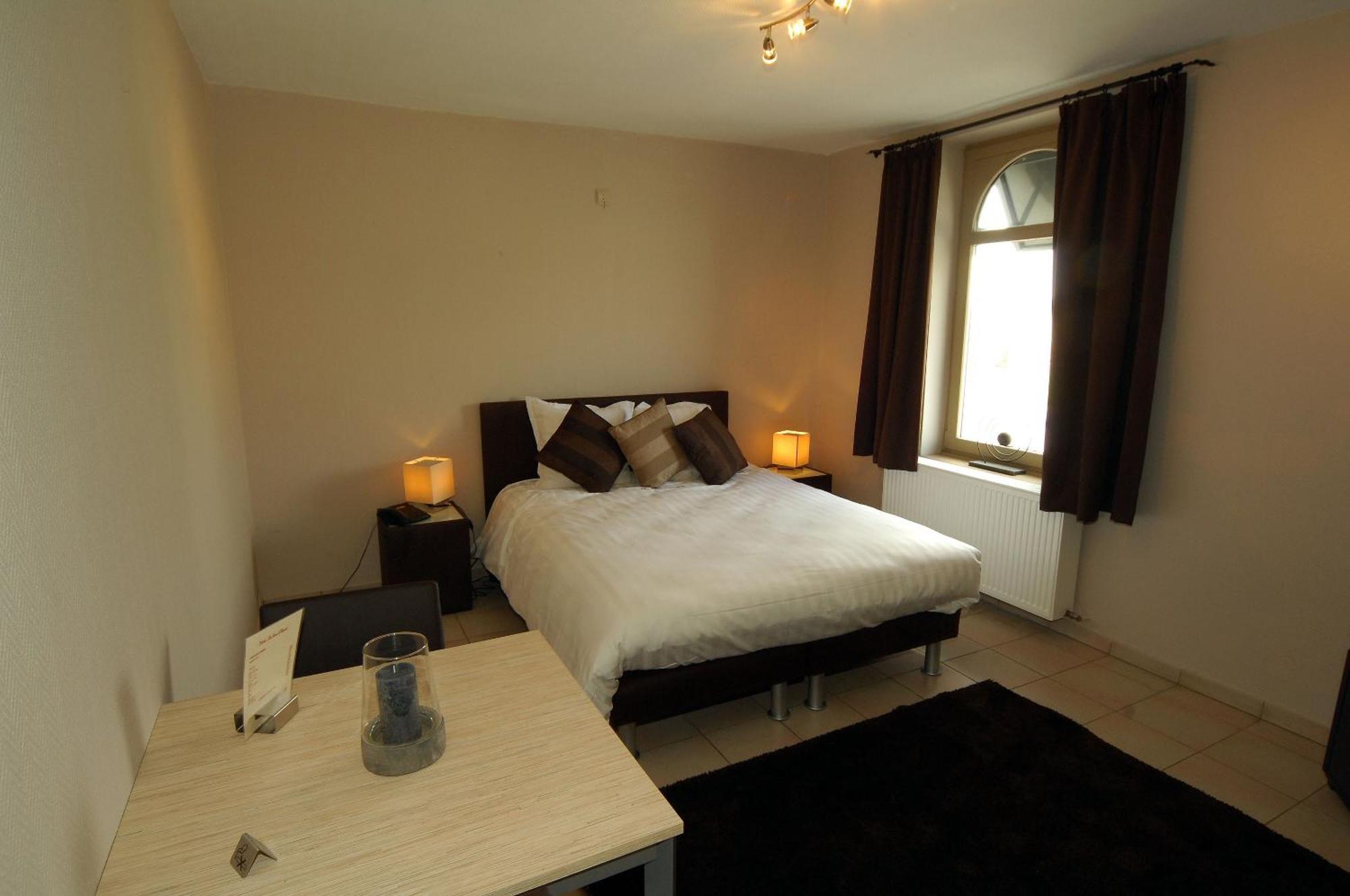 Hotel Le Saint Loup Gembloux Ngoại thất bức ảnh