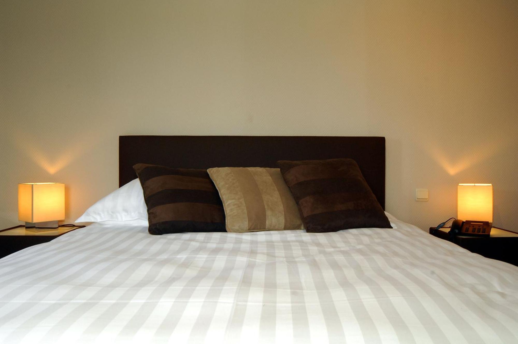 Hotel Le Saint Loup Gembloux Ngoại thất bức ảnh